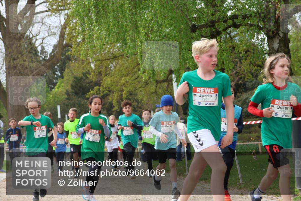 25.04.2026 - Das Zehntel Zöllner http://msf.ph/oto/9664062 25.04.2026 09:39:29 Laufen 7939, 7951, 7929 meine-sportfotos.de