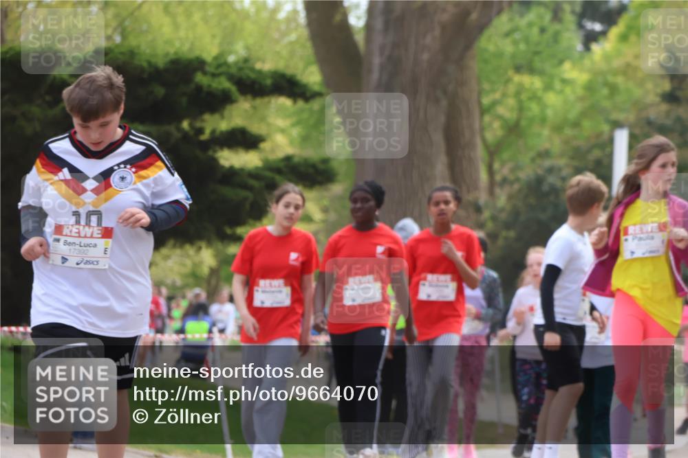 25.04.2026 - Das Zehntel Zöllner http://msf.ph/oto/9664070 25.04.2026 13:48:48 Laufen 10, 17392 meine-sportfotos.de