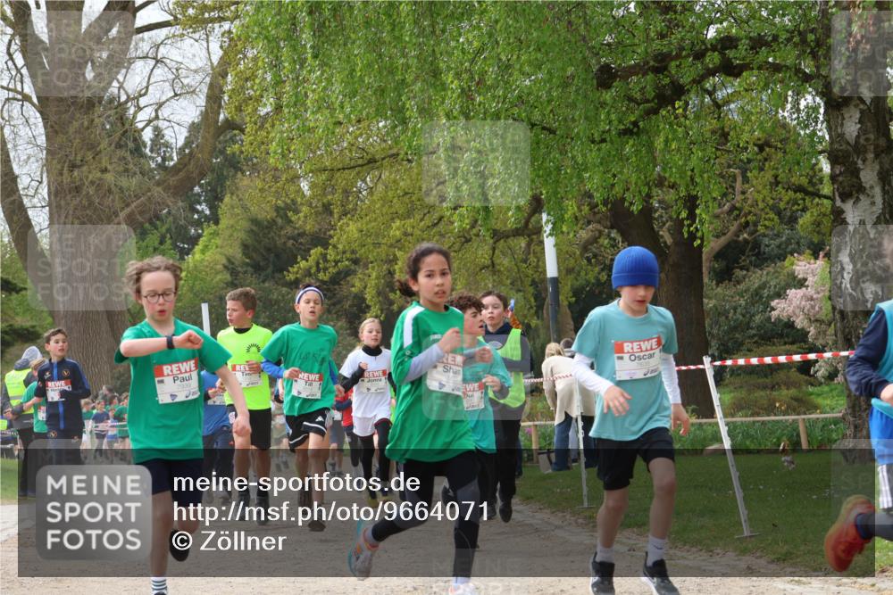 25.04.2026 - Das Zehntel Zöllner http://msf.ph/oto/9664071 25.04.2026 09:39:29 Laufen 7939, 7635 meine-sportfotos.de