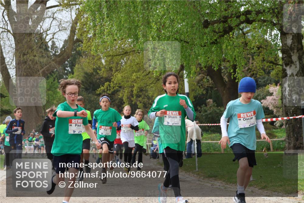 25.04.2026 - Das Zehntel Zöllner http://msf.ph/oto/9664077 25.04.2026 09:39:29 Laufen 7939, 5550, 7635 meine-sportfotos.de