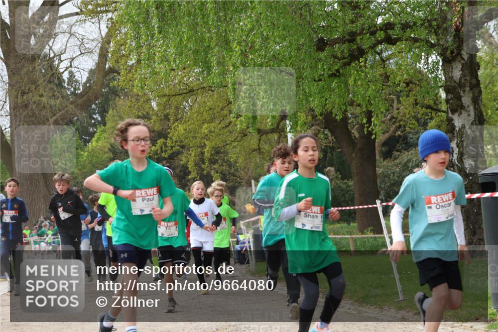 25.04.2026 - Das Zehntel Zöllner http://msf.ph/oto/9664080 25.04.2026 09:39:30 Laufen 7939, 5560, 7635 meine-sportfotos.de