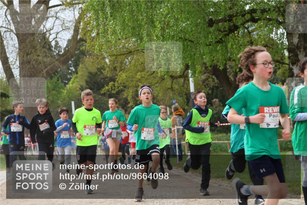 25.04.2026 - Das Zehntel Zöllner http://msf.ph/oto/9664098 25.04.2026 09:39:30 Laufen 7939 meine-sportfotos.de