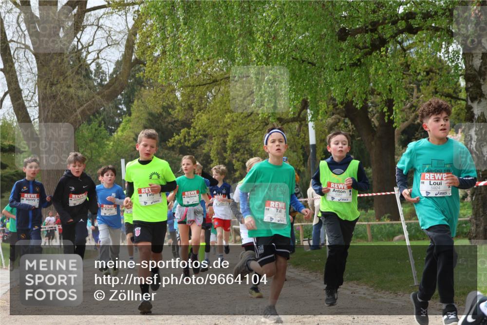 25.04.2026 - Das Zehntel Zöllner http://msf.ph/oto/9664104 25.04.2026 09:39:31 Laufen 6518, 5924 meine-sportfotos.de