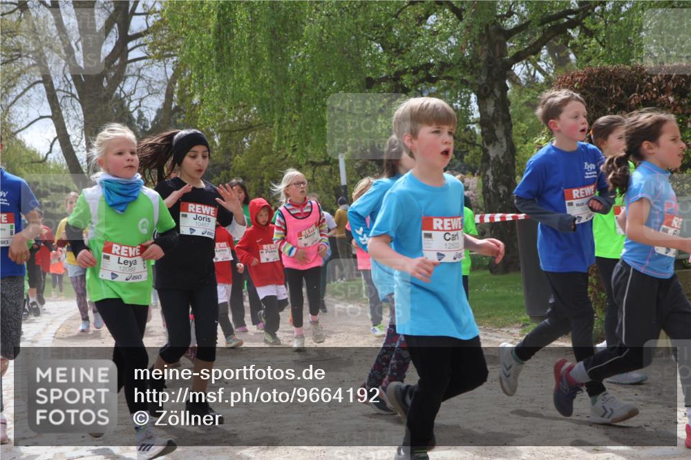 25.04.2026 - Das Zehntel Zöllner http://msf.ph/oto/9664192 25.04.2026 11:46:30 Laufen 12089, 10457, 12503 meine-sportfotos.de