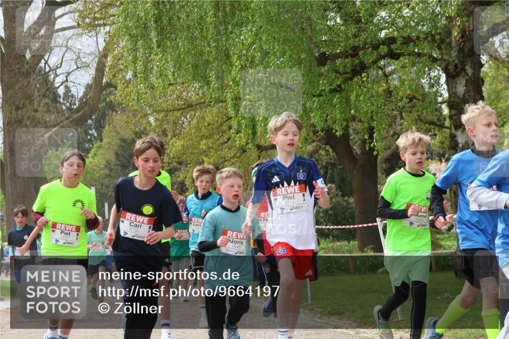 25.04.2026 - Das Zehntel Zöllner http://msf.ph/oto/9664197 25.04.2026 09:39:34 Laufen 7257, 6732, 7545, 6711, 5304 meine-sportfotos.de