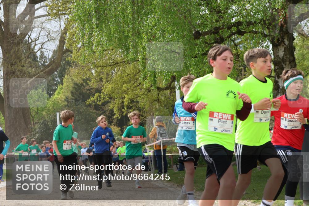 25.04.2026 - Das Zehntel Zöllner http://msf.ph/oto/9664245 25.04.2026 09:39:36 Laufen 7257, 7250, 6119 meine-sportfotos.de
