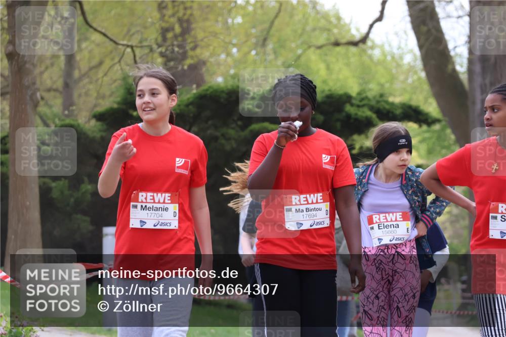 25.04.2026 - Das Zehntel Zöllner http://msf.ph/oto/9664307 25.04.2026 13:48:55 Laufen 17704, 17694, 15660, 4 meine-sportfotos.de