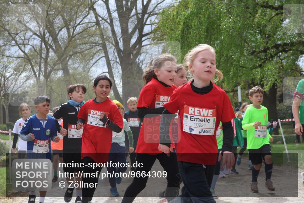 25.04.2026 - Das Zehntel Zöllner http://msf.ph/oto/9664309 25.04.2026 11:46:34 Laufen 11000, 10124, 10122, 10924 meine-sportfotos.de