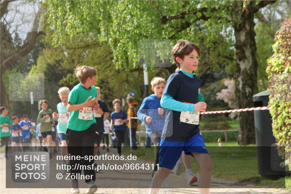 25.04.2026 - Das Zehntel Zöllner http://msf.ph/oto/9664311 25.04.2026 09:39:38 Laufen 5687 meine-sportfotos.de