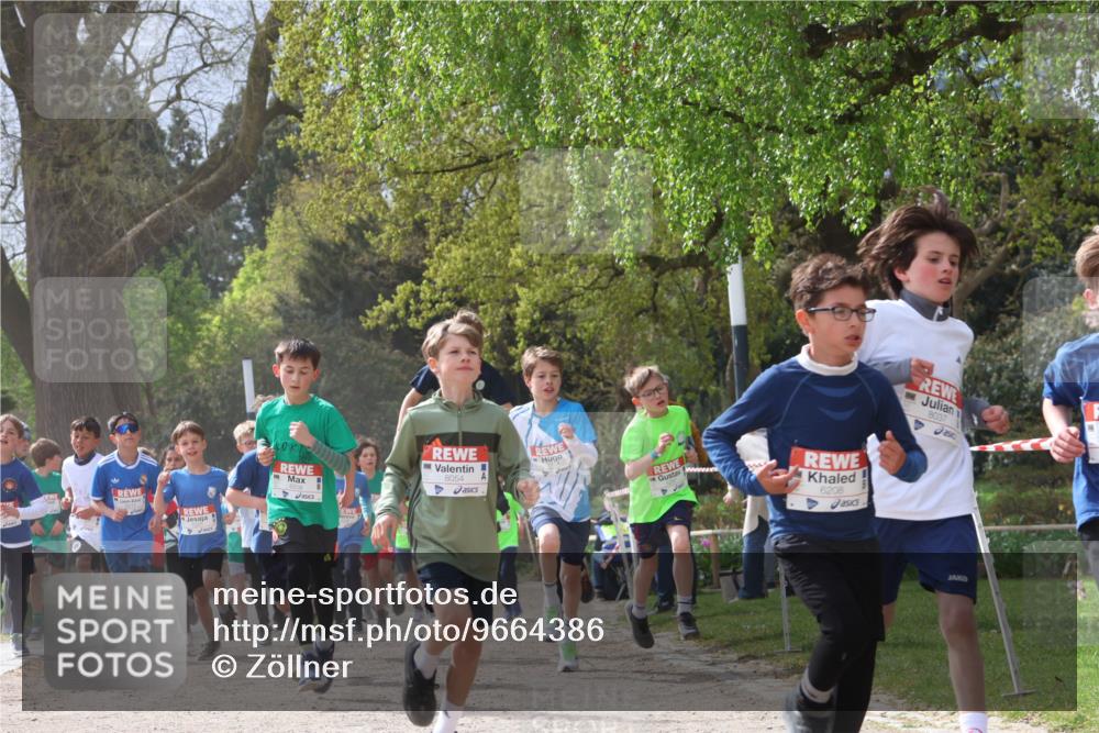 25.04.2026 - Das Zehntel Zöllner http://msf.ph/oto/9664386 25.04.2026 09:39:41 Laufen 8054, 6208, 8037 meine-sportfotos.de