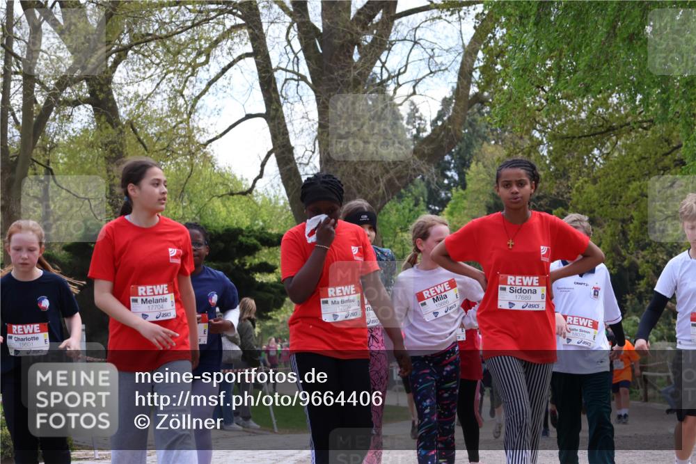 25.04.2026 - Das Zehntel Zöllner http://msf.ph/oto/9664406 25.04.2026 13:48:58 Laufen 15601, 17704, 17694, 15686, 17689, 18070 meine-sportfotos.de