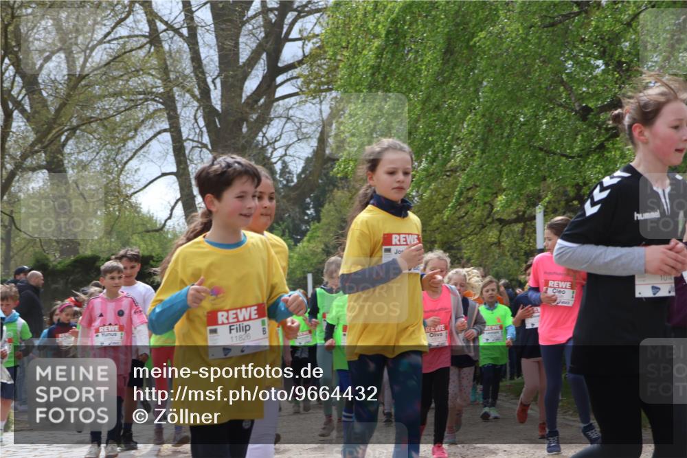 25.04.2026 - Das Zehntel Zöllner http://msf.ph/oto/9664432 25.04.2026 11:46:40 Laufen 11826, 10 meine-sportfotos.de