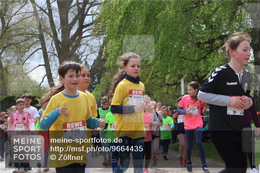 25.04.2026 - Das Zehntel Zöllner http://msf.ph/oto/9664435 25.04.2026 11:46:40 Laufen 11826, 11782 meine-sportfotos.de