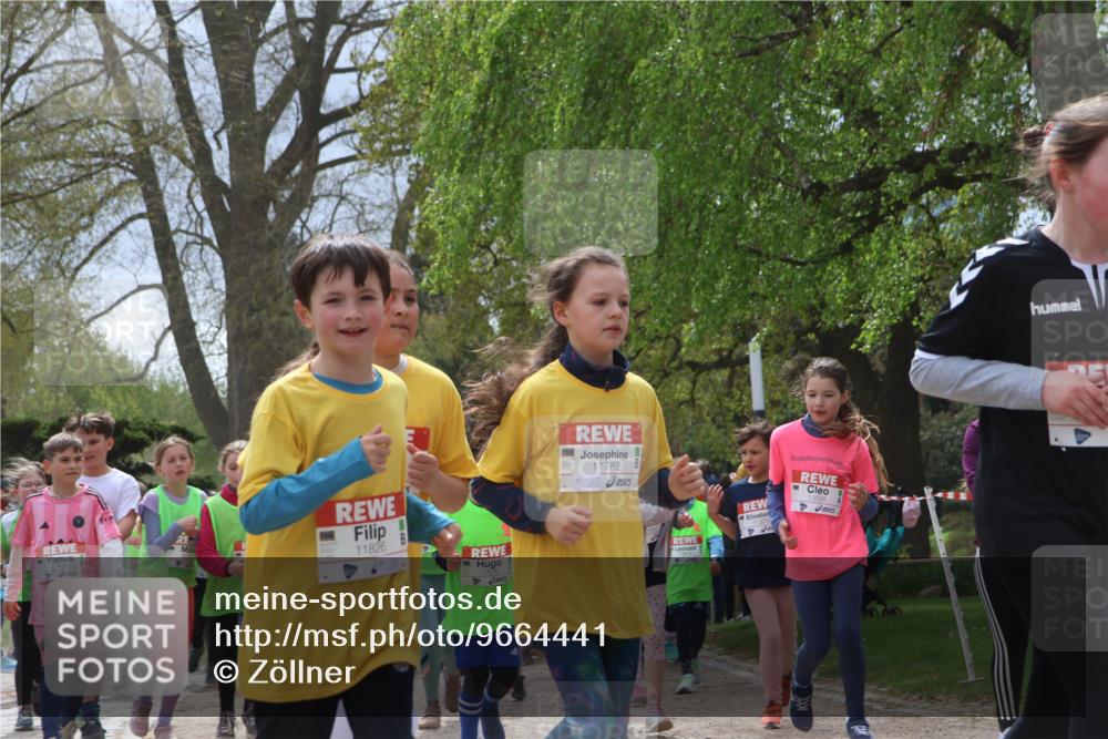 25.04.2026 - Das Zehntel Zöllner http://msf.ph/oto/9664441 25.04.2026 11:46:40 Laufen 11826, 11782 meine-sportfotos.de