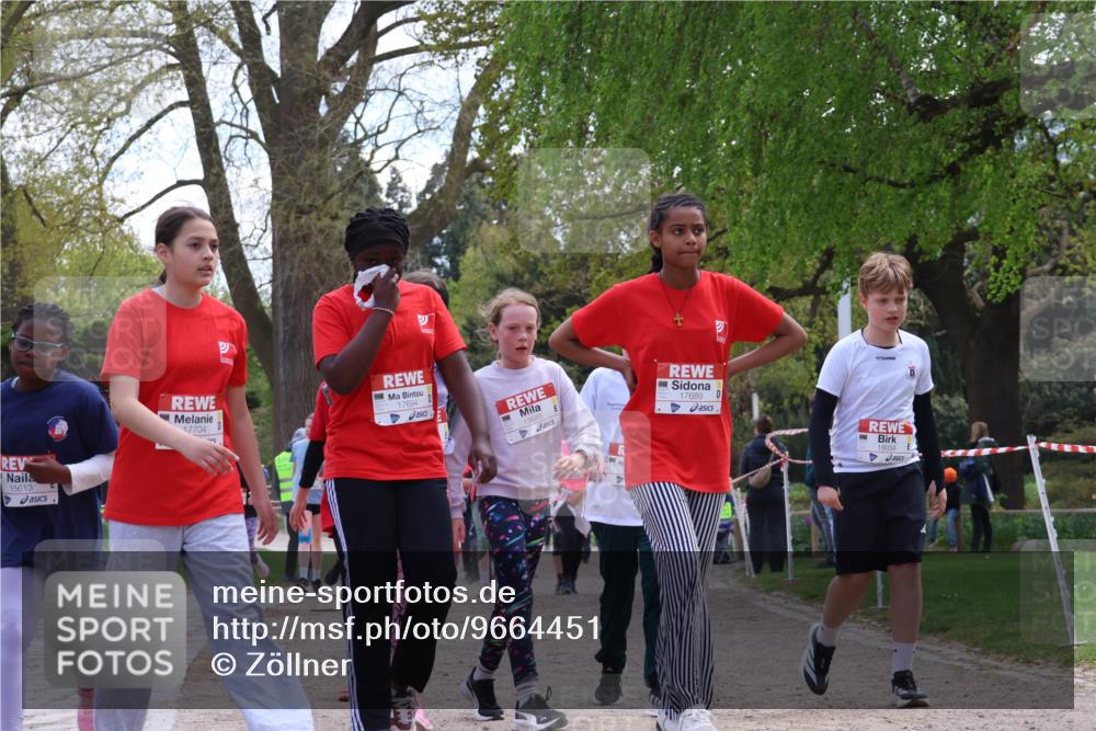 25.04.2026 - Das Zehntel Zöllner http://msf.ph/oto/9664451 25.04.2026 13:49:00 Laufen 15613, 17704, 17694, 15686, 17689, 18034 meine-sportfotos.de
