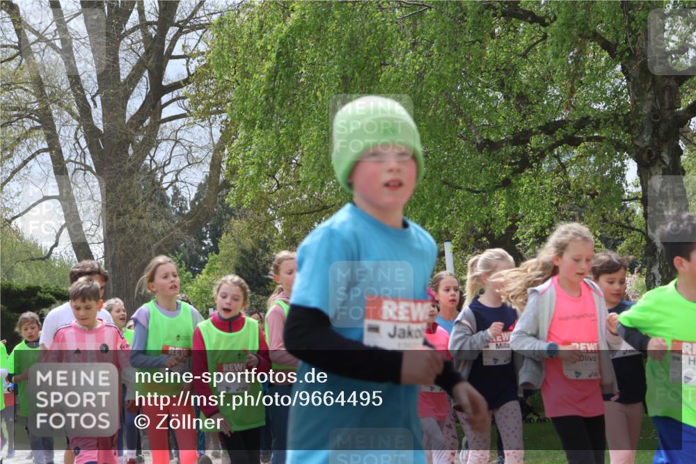 25.04.2026 - Das Zehntel Zöllner http://msf.ph/oto/9664495 25.04.2026 11:46:42 Laufen 10077, 46 meine-sportfotos.de