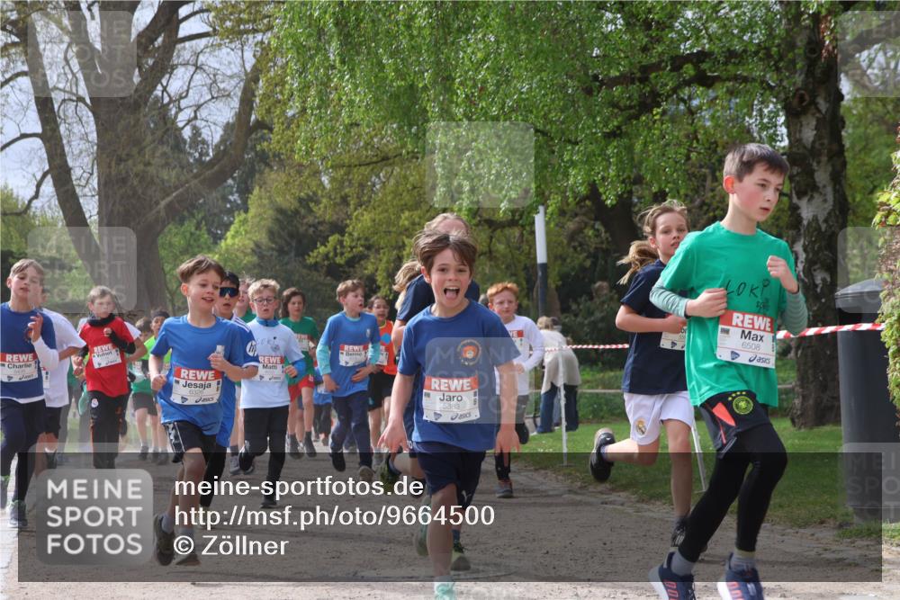 25.04.2026 - Das Zehntel Zöllner http://msf.ph/oto/9664500 25.04.2026 09:39:43 Laufen 6326, 5383, 6508 meine-sportfotos.de