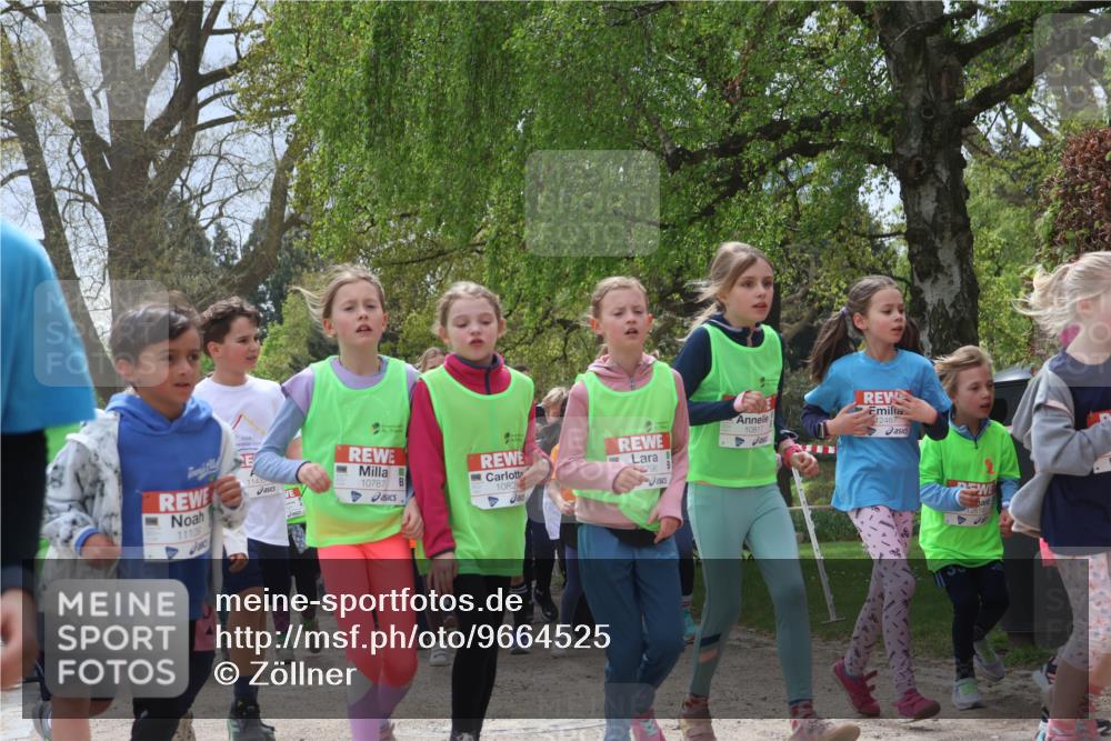 25.04.2026 - Das Zehntel Zöllner http://msf.ph/oto/9664525 25.04.2026 11:46:43 Laufen 11109, 114, 10787, 1082, 796, 1081, 12487, 12619 meine-sportfotos.de