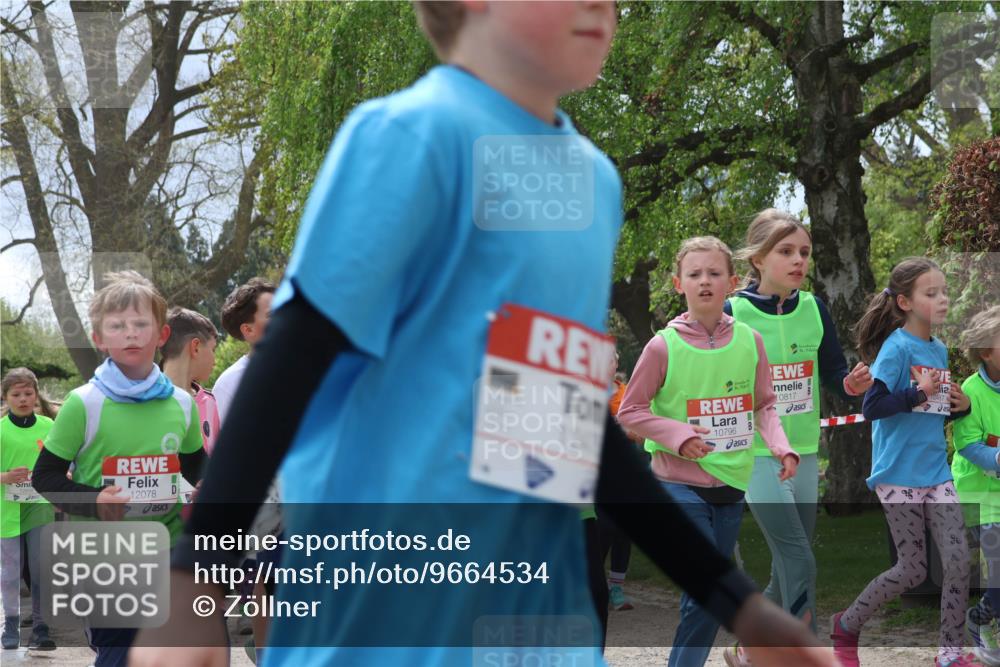 25.04.2026 - Das Zehntel Zöllner http://msf.ph/oto/9664534 25.04.2026 11:46:43 Laufen 12078, 1243, 10796, 10817, 12487 meine-sportfotos.de