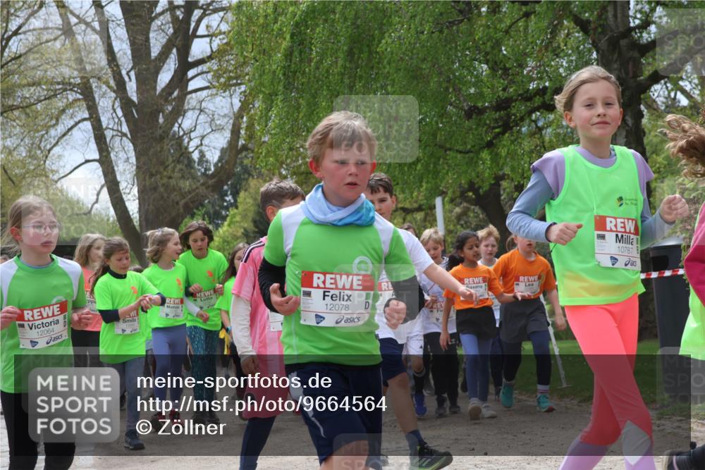25.04.2026 - Das Zehntel Zöllner http://msf.ph/oto/9664564 25.04.2026 11:46:44 Laufen 12064, 12078, 10787 meine-sportfotos.de