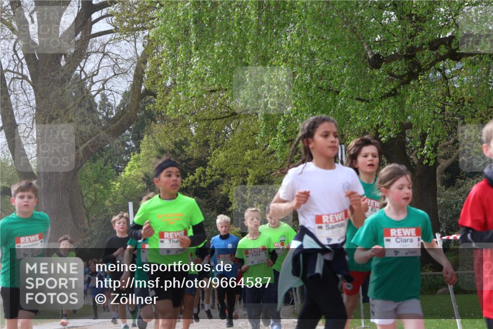 25.04.2026 - Das Zehntel Zöllner http://msf.ph/oto/9664587 25.04.2026 09:39:47 Laufen 6710, 5101, 7941 meine-sportfotos.de