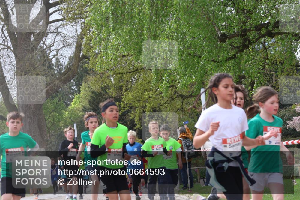 25.04.2026 - Das Zehntel Zöllner http://msf.ph/oto/9664593 25.04.2026 09:39:47 Laufen 6710 meine-sportfotos.de