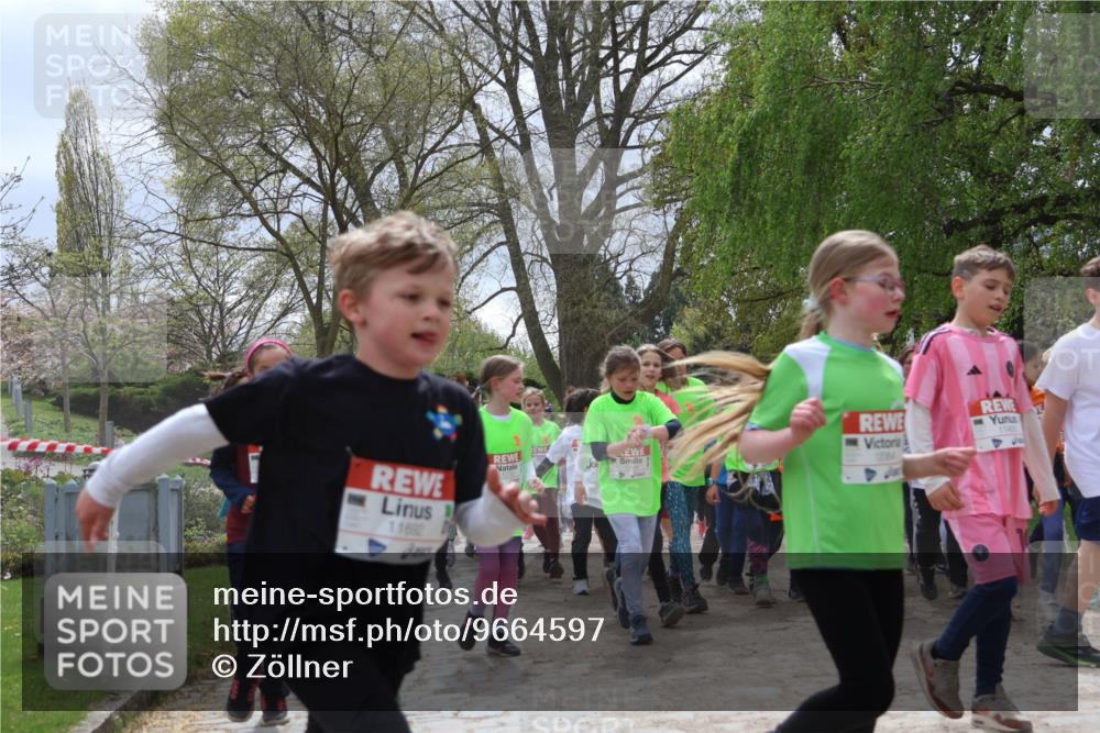 25.04.2026 - Das Zehntel Zöllner http://msf.ph/oto/9664597 25.04.2026 11:46:45 Laufen 11692, 12064 meine-sportfotos.de
