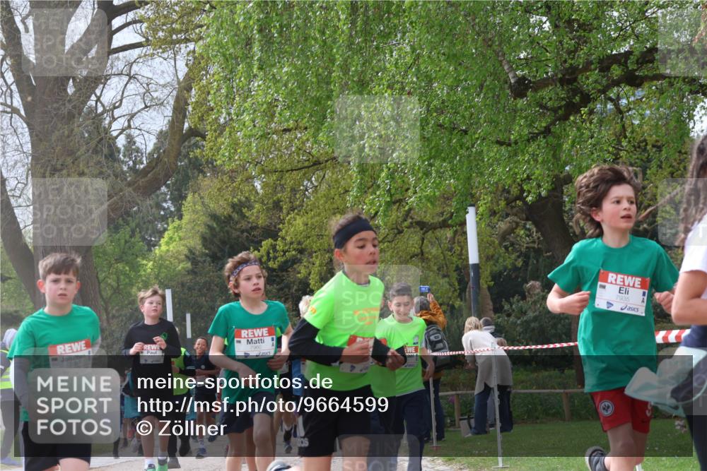 25.04.2026 - Das Zehntel Zöllner http://msf.ph/oto/9664599 25.04.2026 09:39:47 Laufen 7884, 7960, 7935 meine-sportfotos.de