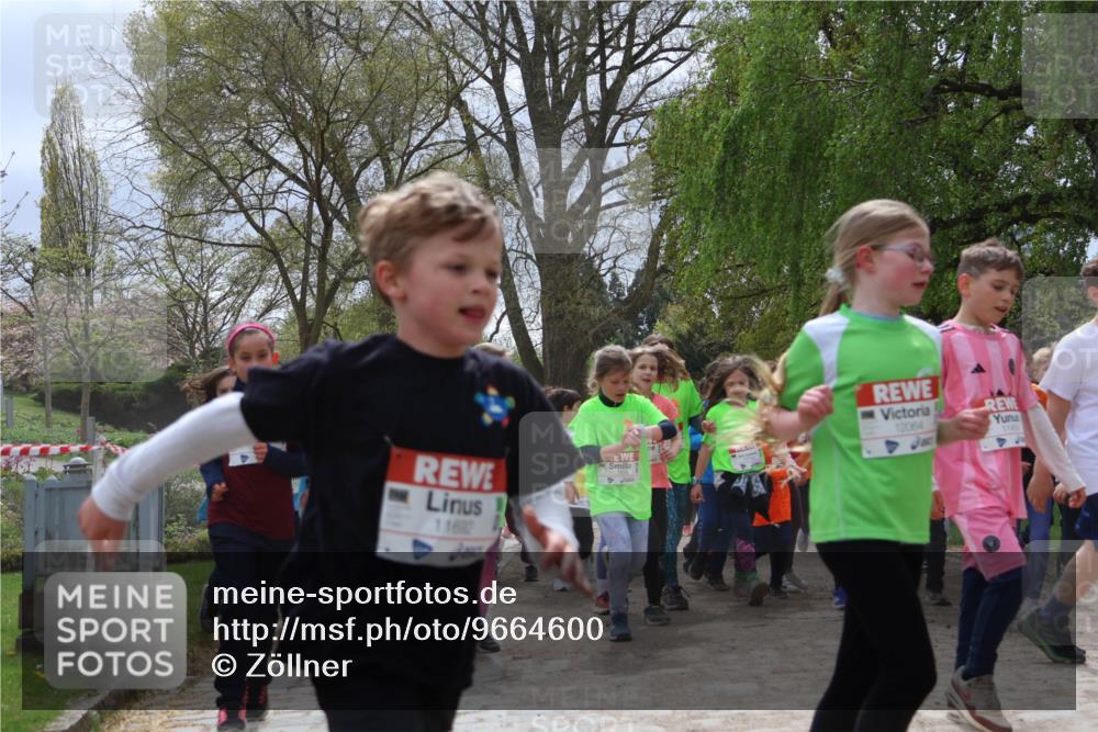 25.04.2026 - Das Zehntel Zöllner http://msf.ph/oto/9664600 25.04.2026 11:46:45 Laufen 11682, 12064 meine-sportfotos.de