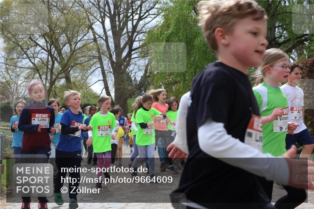 25.04.2026 - Das Zehntel Zöllner http://msf.ph/oto/9664609 25.04.2026 11:46:45 Laufen 10343, 11435, 12064 meine-sportfotos.de