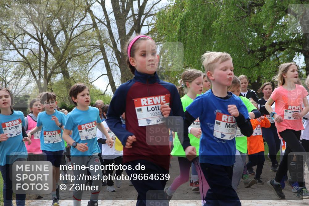 25.04.2026 - Das Zehntel Zöllner http://msf.ph/oto/9664639 25.04.2026 11:46:46 Laufen 12494, 12515, 10343, 12703, 1033, 858 meine-sportfotos.de