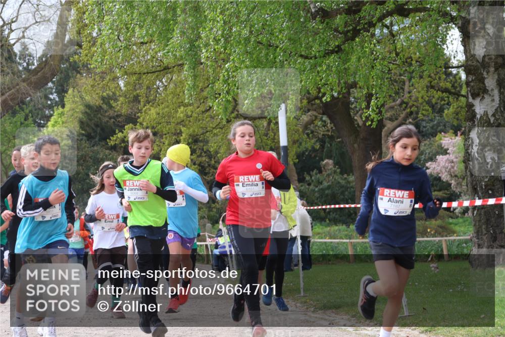 25.04.2026 - Das Zehntel Zöllner http://msf.ph/oto/9664701 25.04.2026 09:39:51 Laufen 5811, 20, 6068, 6151, 7187 meine-sportfotos.de