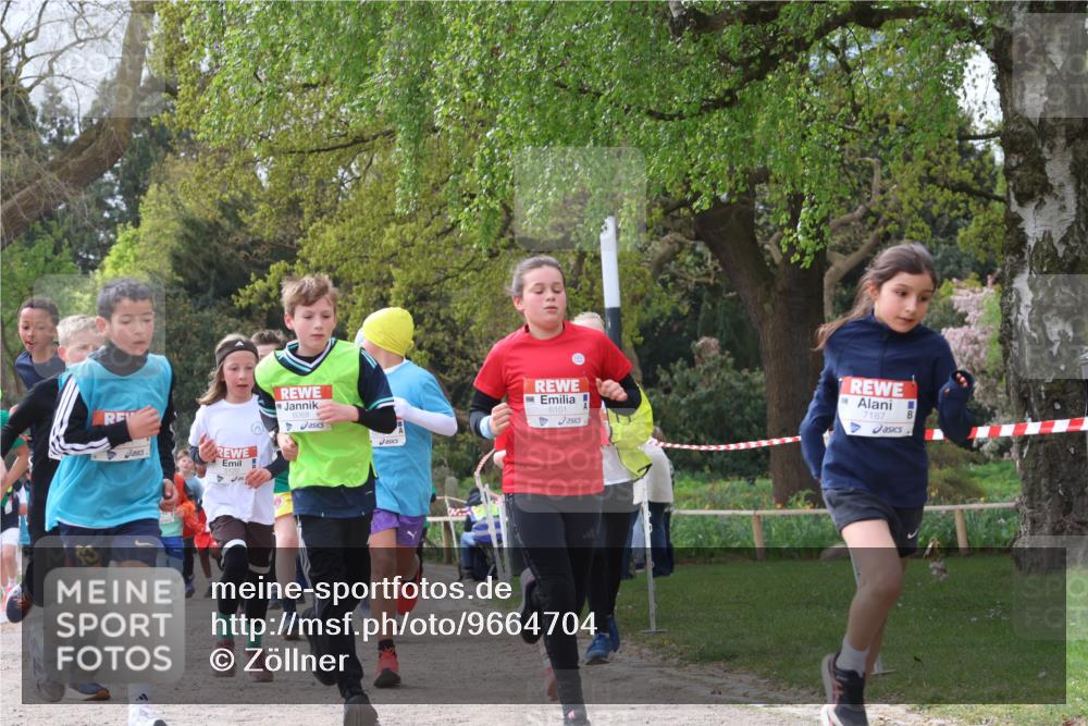 25.04.2026 - Das Zehntel Zöllner http://msf.ph/oto/9664704 25.04.2026 09:39:51 Laufen 6068, 6151, 7187 meine-sportfotos.de