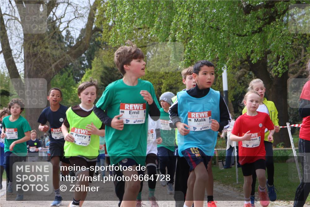 25.04.2026 - Das Zehntel Zöllner http://msf.ph/oto/9664728 25.04.2026 09:39:52 Laufen 5586, 6083, 7914, 5811, 6117 meine-sportfotos.de
