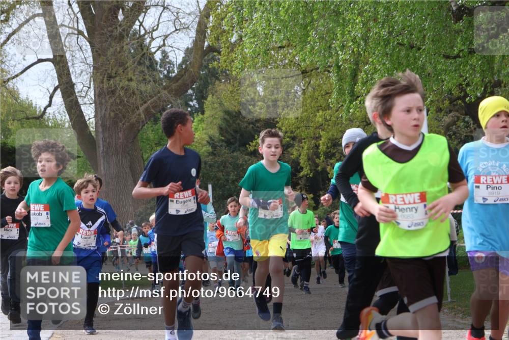 25.04.2026 - Das Zehntel Zöllner http://msf.ph/oto/9664749 25.04.2026 09:39:53 Laufen 7955, 5586, 6083, 6919 meine-sportfotos.de