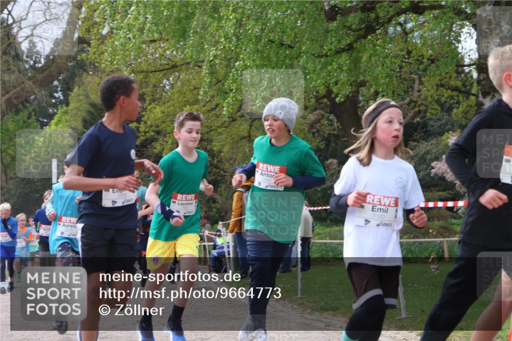 25.04.2026 - Das Zehntel Zöllner http://msf.ph/oto/9664773 25.04.2026 09:39:54 Laufen 7946, 5120 meine-sportfotos.de