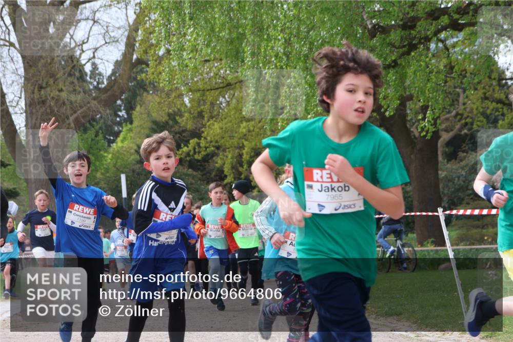 25.04.2026 - Das Zehntel Zöllner http://msf.ph/oto/9664806 25.04.2026 09:39:55 Laufen 7199, 51, 7955 meine-sportfotos.de