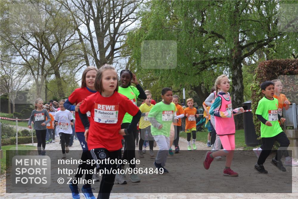 25.04.2026 - Das Zehntel Zöllner http://msf.ph/oto/9664849 25.04.2026 11:46:53 Laufen 10934 meine-sportfotos.de
