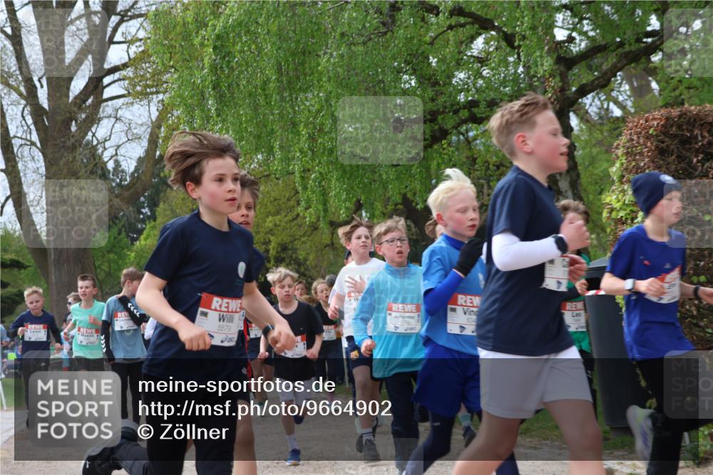 25.04.2026 - Das Zehntel Zöllner http://msf.ph/oto/9664902 25.04.2026 09:40:01 Laufen 5679 meine-sportfotos.de