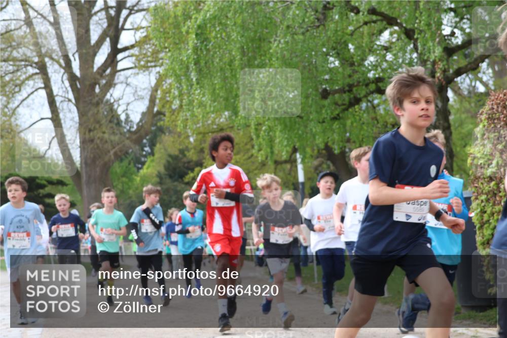 25.04.2026 - Das Zehntel Zöllner http://msf.ph/oto/9664920 25.04.2026 09:40:01 Laufen 5689 meine-sportfotos.de