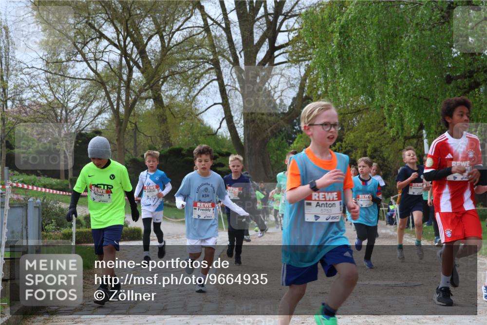 25.04.2026 - Das Zehntel Zöllner http://msf.ph/oto/9664935 25.04.2026 09:40:02 Laufen 222, 5753, 2515 meine-sportfotos.de