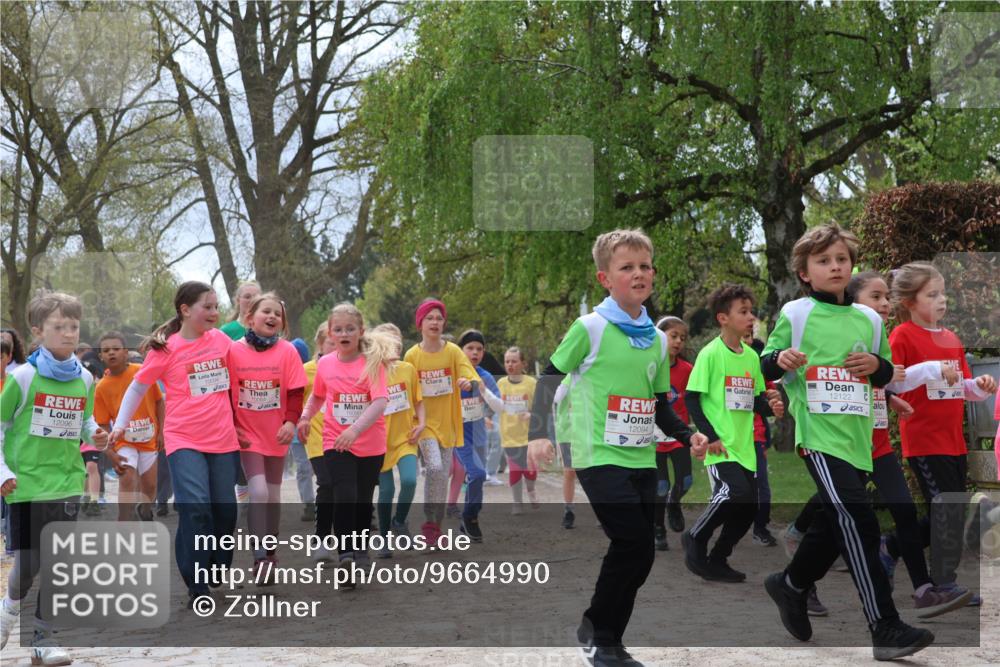 25.04.2026 - Das Zehntel Zöllner http://msf.ph/oto/9664990 25.04.2026 11:46:56 Laufen 12096, 10094, 1, 12094, 12122, 250 meine-sportfotos.de