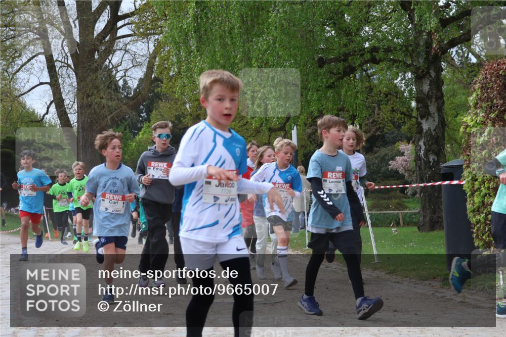 25.04.2026 - Das Zehntel Zöllner http://msf.ph/oto/9665007 25.04.2026 09:40:05 Laufen 7729 meine-sportfotos.de