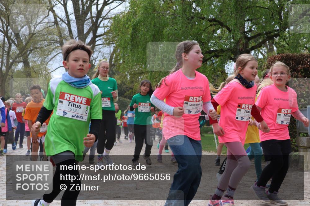 25.04.2026 - Das Zehntel Zöllner http://msf.ph/oto/9665056 25.04.2026 11:46:58 Laufen 12121, 10094, 1006, 10090 meine-sportfotos.de