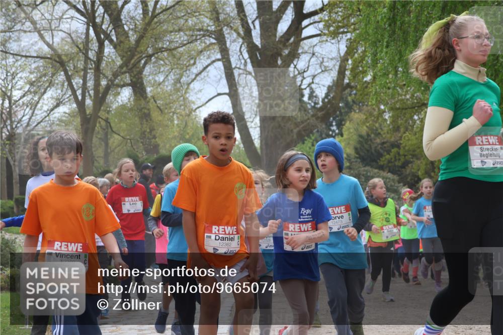 25.04.2026 - Das Zehntel Zöllner http://msf.ph/oto/9665074 25.04.2026 11:46:59 Laufen 12369, 12473, 12362, 12508 meine-sportfotos.de