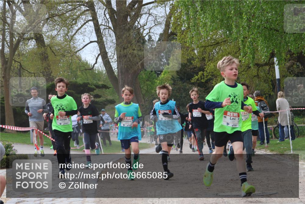 25.04.2026 - Das Zehntel Zöllner http://msf.ph/oto/9665085 25.04.2026 09:40:08 Laufen 7331 meine-sportfotos.de
