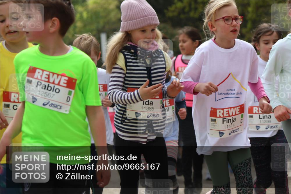 25.04.2026 - Das Zehntel Zöllner http://msf.ph/oto/9665167 25.04.2026 11:47:05 Laufen 12567, 11385, 11385, 11414, 1, 11399 meine-sportfotos.de