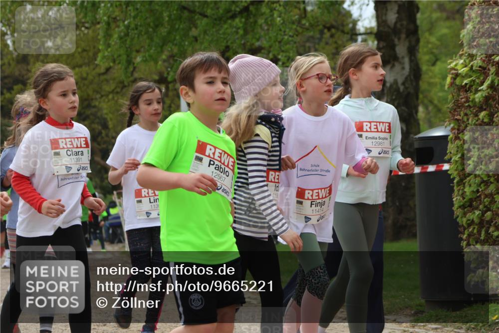 25.04.2026 - Das Zehntel Zöllner http://msf.ph/oto/9665221 25.04.2026 11:47:07 Laufen 11391, 1139, 12567, 113, 11414, 12981 meine-sportfotos.de