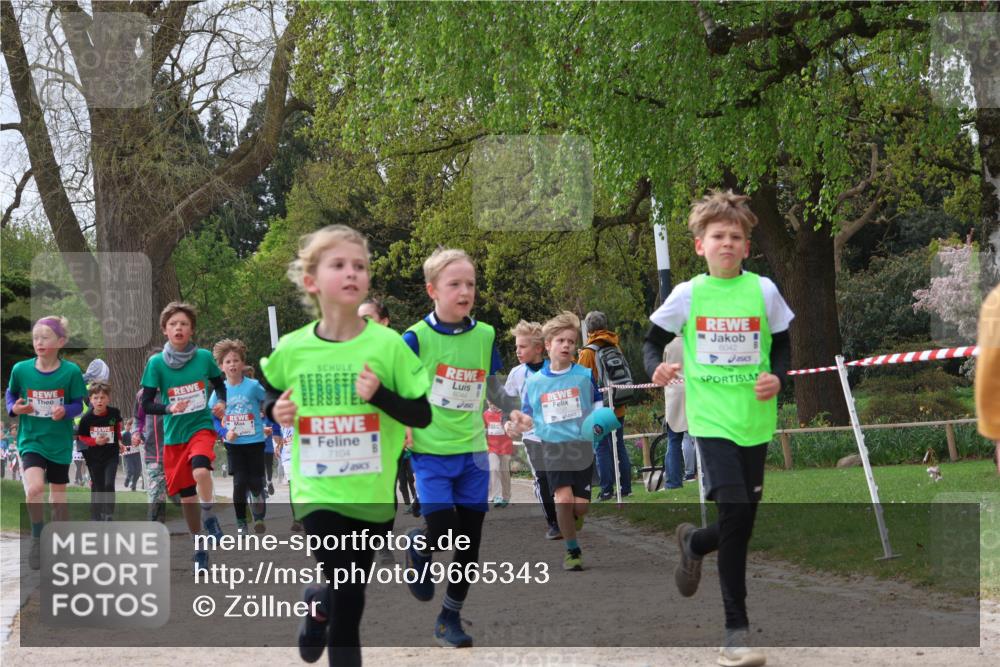 25.04.2026 - Das Zehntel Zöllner http://msf.ph/oto/9665343 25.04.2026 09:40:19 Laufen 6044, 7104, 6042 meine-sportfotos.de