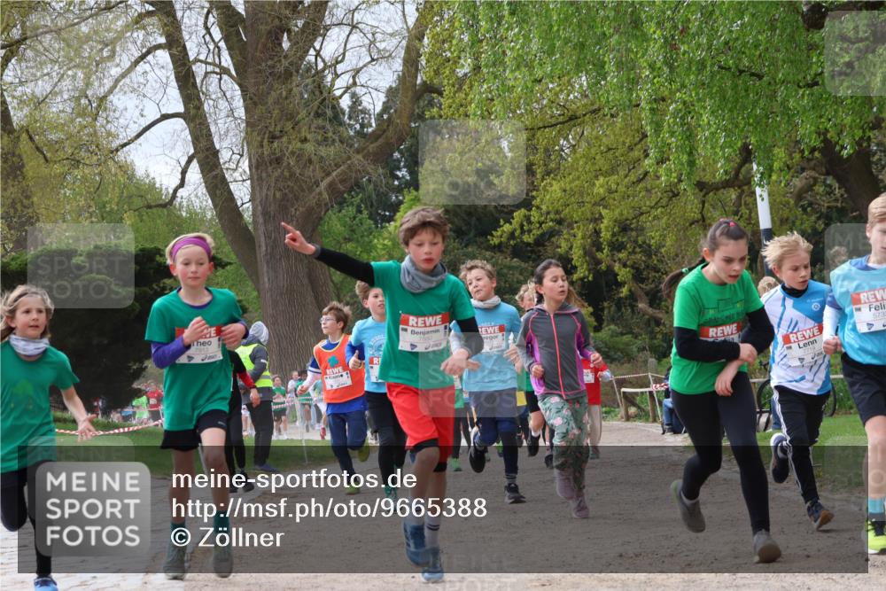 25.04.2026 - Das Zehntel Zöllner http://msf.ph/oto/9665388 25.04.2026 09:40:21 Laufen 7913, 7880, 5733 meine-sportfotos.de
